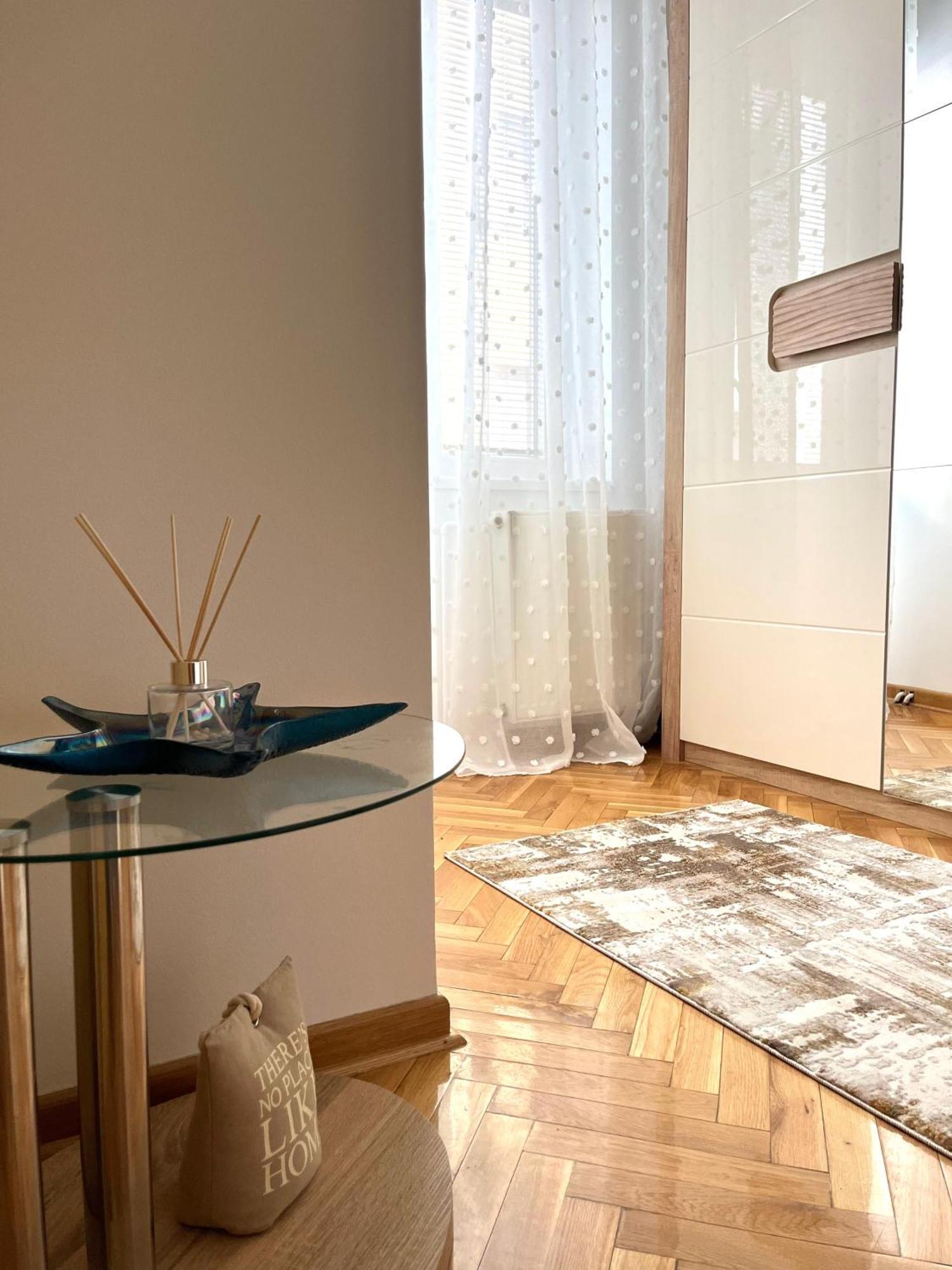 Appartement Lumo à Ni Extérieur photo