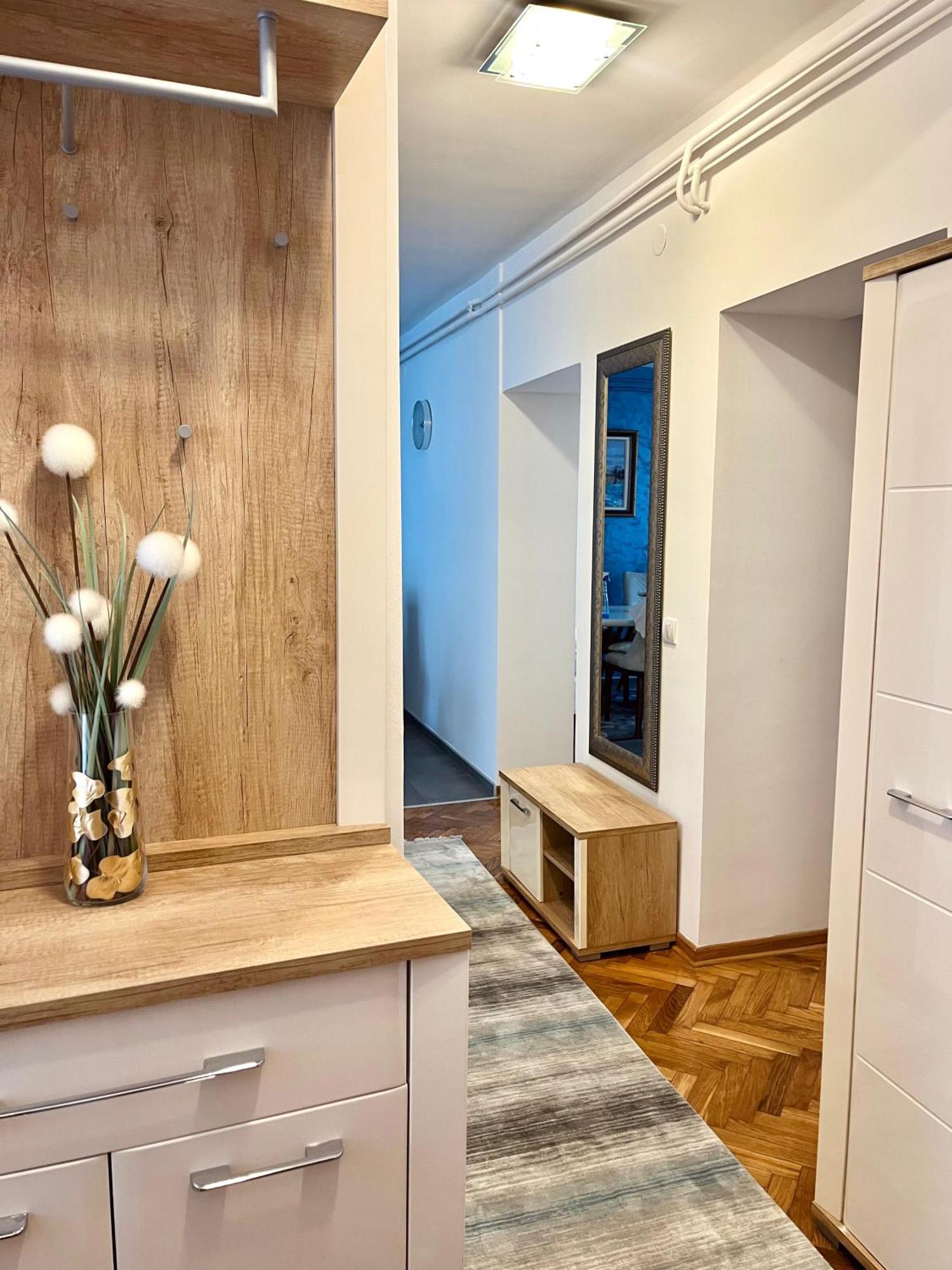 Appartement Lumo à Ni Extérieur photo