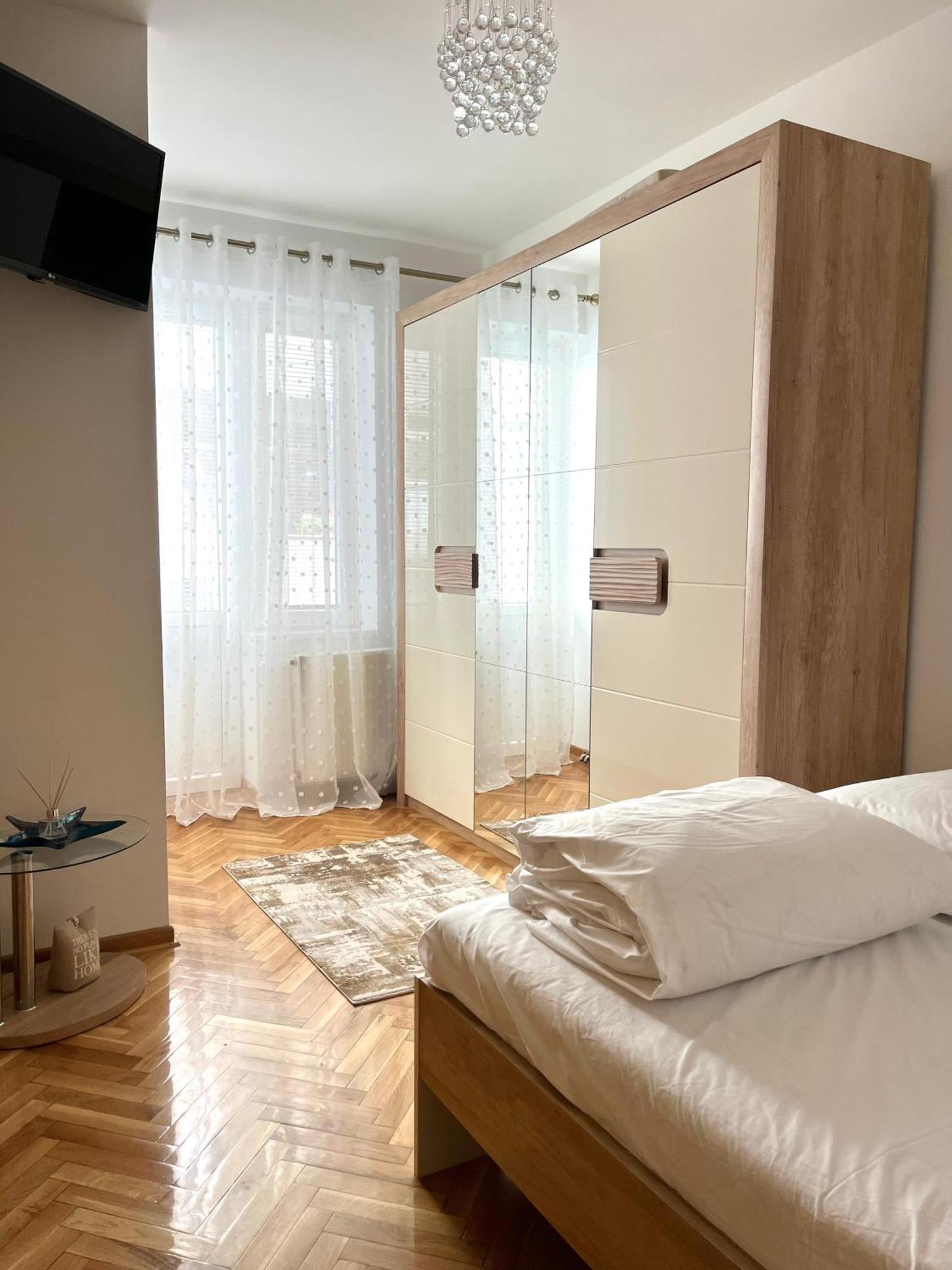 Appartement Lumo à Ni Extérieur photo
